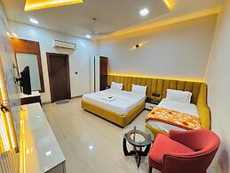 Hotel sadhana palace
