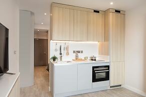 StayCozy Studio Apartments in Croydon