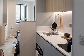 StayCozy Studio Apartments in Croydon