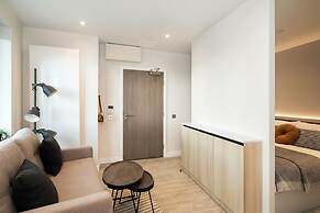 StayCozy Studio Apartments in Croydon