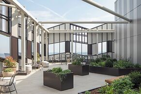 StayCozy Studio Apartments in Croydon