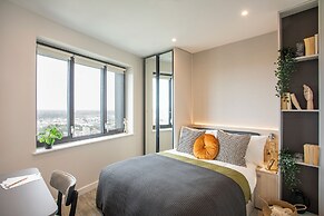 StayCozy Studio Apartments in Croydon