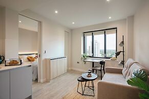 StayCozy Studio Apartments in Croydon