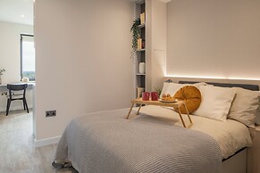 StayCozy Studio Apartments in Croydon