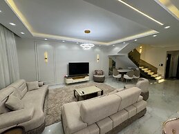 villa with garden in continental COMP