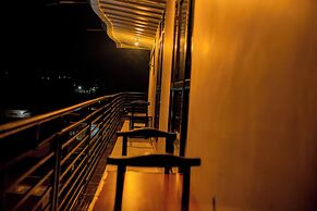 Volcanoes Mountain View Resort