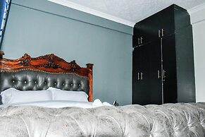 Lux Suites Ambo's Villa Bungoma