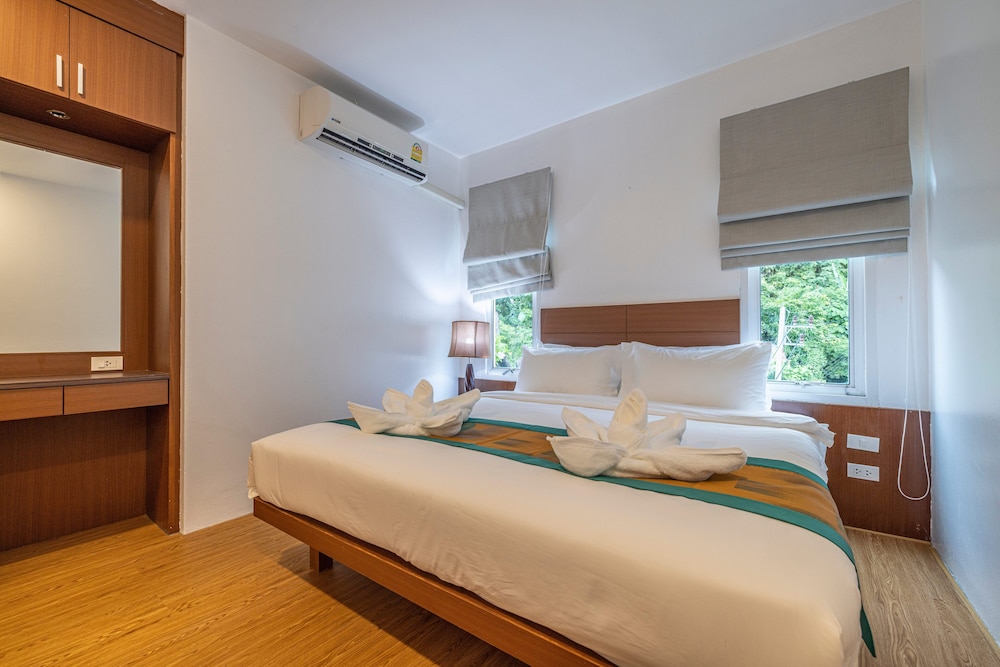 Meet Holiday International Hotel