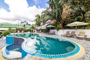 Meet Holiday International Hotel