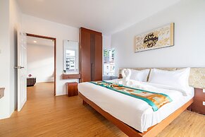 Meet Holiday International Hotel