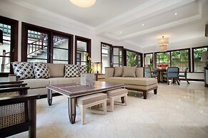 Sundara Oceanside Villa