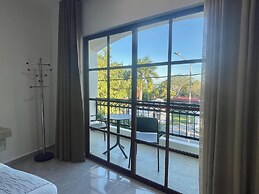 Alux Bacalar Hotel