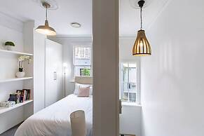 Stylish 4BR City Retreat