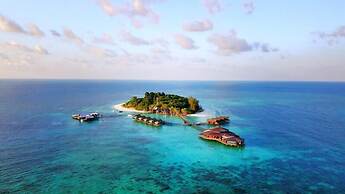 Lankayan Island Dive Resort