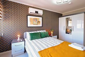Maxihomes Hadrian Olive