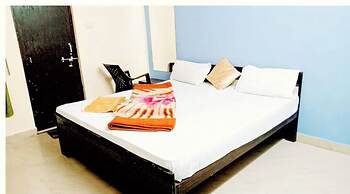 Hotel Shivay Guest House Varanasi