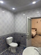 Meros Guest House