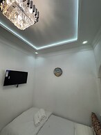 Meros Guest House