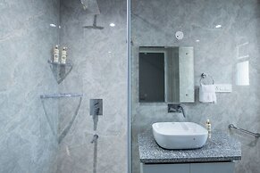 Bedchambers Apart hotel Sec 39