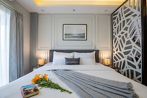 Bedchambers Apart hotel Sec 39