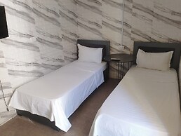 New Friends Mini Hotel