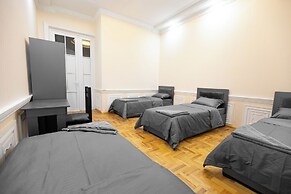 New Friends Mini Hotel