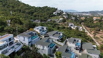 Seaview Hillside 3BR Infinity Pool V254