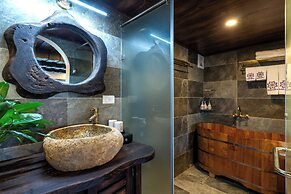Sapana Mountain Retreat