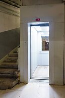 Apartment by Luxe Group SN400