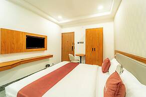 Hotel The Grand Tanishqa By Basotel