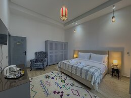 Riad Tonaroz Gold