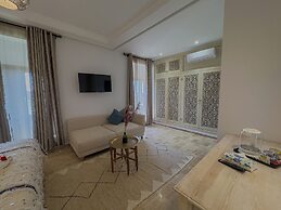 Riad Tonaroz Gold