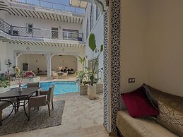 Riad Tonaroz Gold