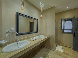 Riad Tonaroz Gold