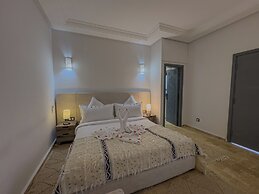 Riad Tonaroz Gold