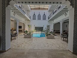 Riad Tonaroz Gold