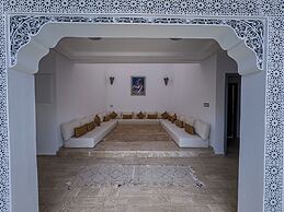 Riad Tonaroz Gold