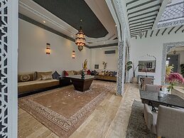 Riad Tonaroz Gold