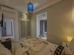 Riad Tonaroz Gold