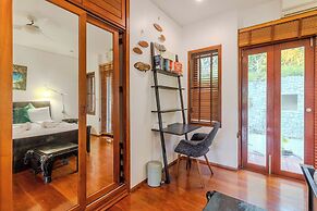 6BR Villa Huge Pool & Mountain View V89