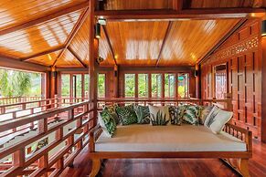 6BR Villa Huge Pool & Mountain View V89