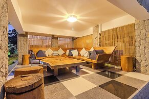 6BR Villa Huge Pool & Mountain View V89