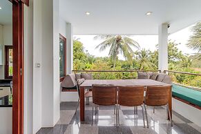 6BR Villa Huge Pool & Mountain View V89