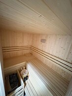 Bumblebee apartments & rooms with pool