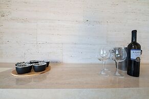 Bumblebee apartments & rooms with pool