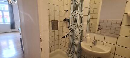 Affordable 2BR Apt 10 Min to Westbahnhof