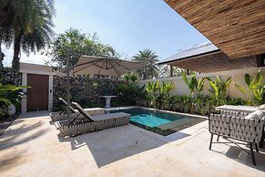 Zaya Beach Club & Resort