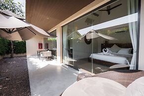 Zaya Beach Club & Resort