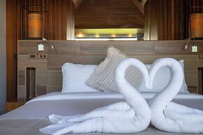 Zaya Beach Club & Resort