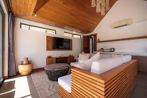 Zaya Beach Club & Resort